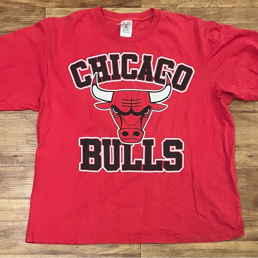 Vintage Chicago Bulls Red Logo Tee